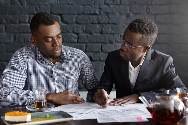 Harrtson Consults founder